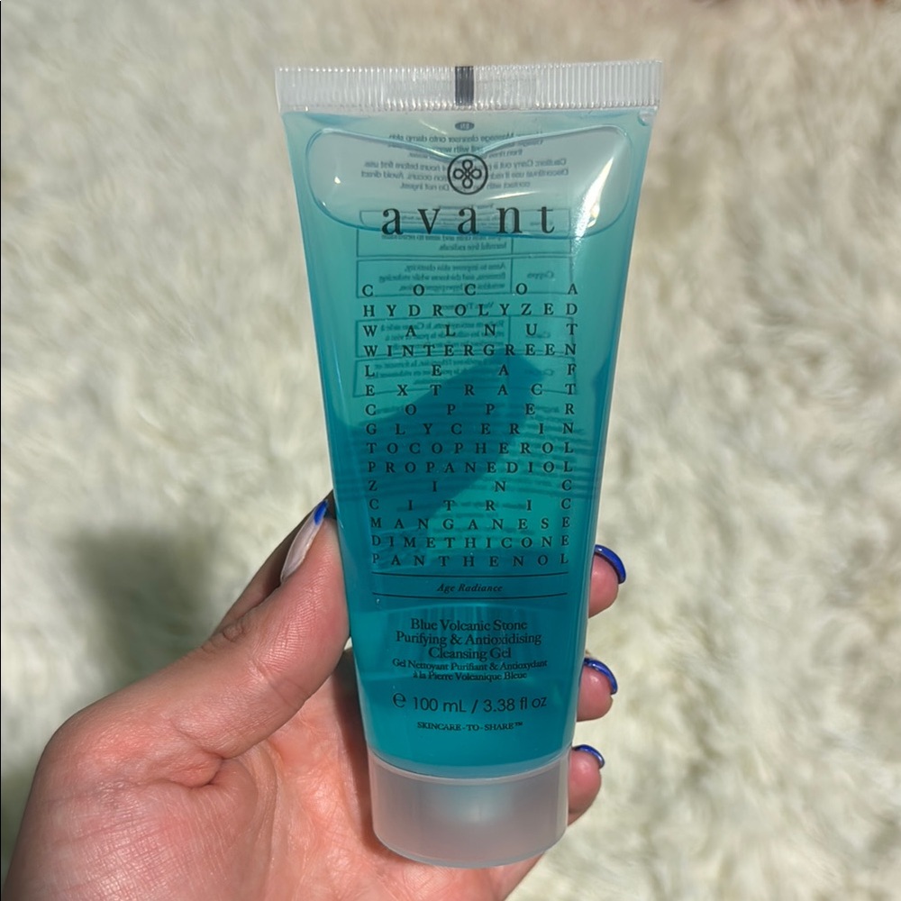 Avant Blue Volcanic Stone Purifying Gel Cleanser